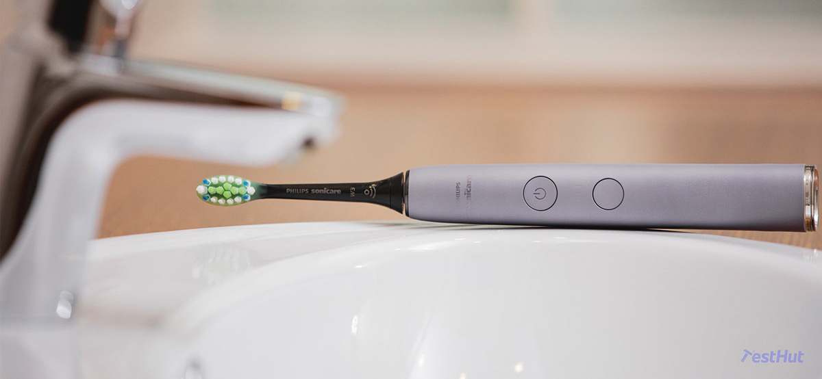 Philips Sonicare DiamonClean - courtesy of TestHut